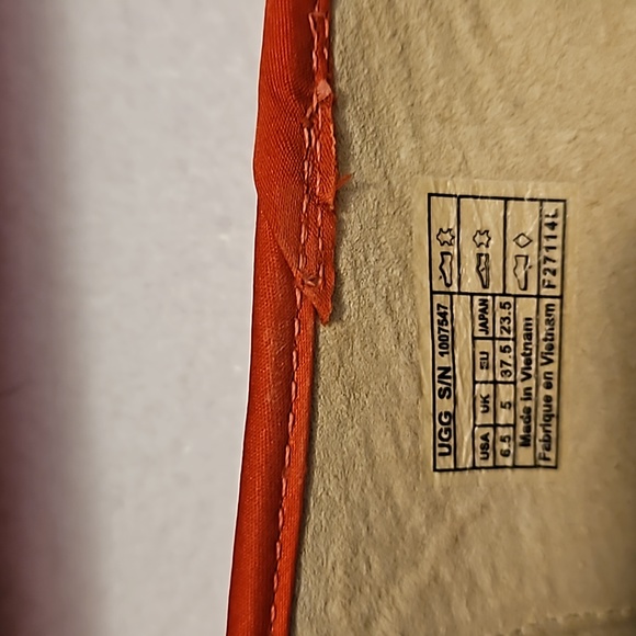 UGG | Women's Coral Red Suede Nautical Rhinestone Ballet Flats Sz 6.5 - Picture 8 of 14